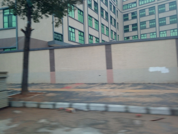 P81212-110004.jpg